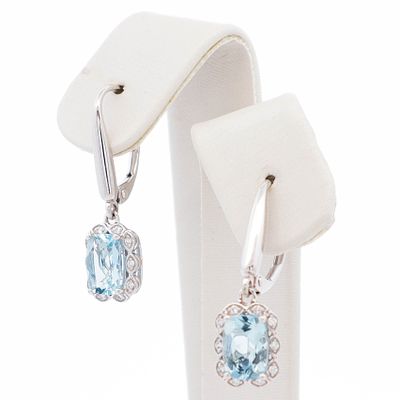 14K WG Aquamarine & Diamond Earrings. Aquamarine &amp; .08ctw Diamond 14k white gold earrings 