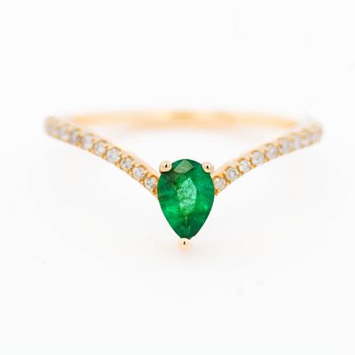 14K YG Emerald & Diamond Ring, size 7. this is one of those gifts that feels thoughtful without 