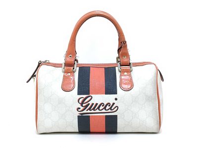 Gucci Joy Mini Boston bag. Gucci handbag in white coated canvas with faint GG monogram pattern 