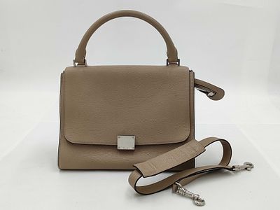 Celine Trapeze Top Handle Bag in Beige Leather and Suede. Celine Trapeze handbag having a 
