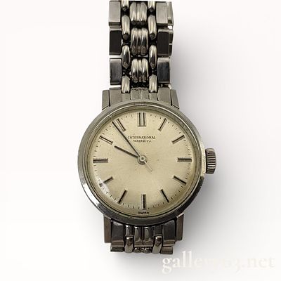 IWC Schaffhausen Stainless Steel Manual Wristwatch 24mm. IWC women’s wristwatch featuring a 