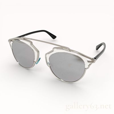 Dior So Real Sunglasses Silver Mirror Lens Sunglasses w/Box. Authentic Dior So Real Sunglasses 