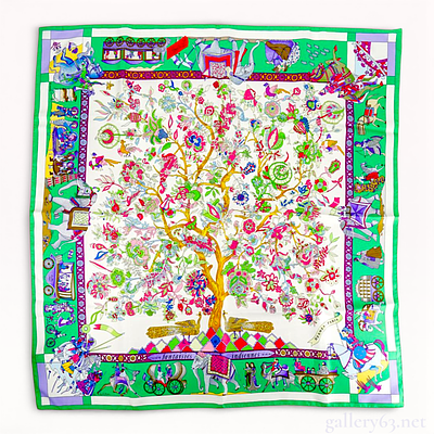 Herm&egrave;s Fantaisies Indiennes Silk Carre 90 designed by Lo&iuml;c Dubigeon. Herm&egrave;s Fantaisies Indiennes 