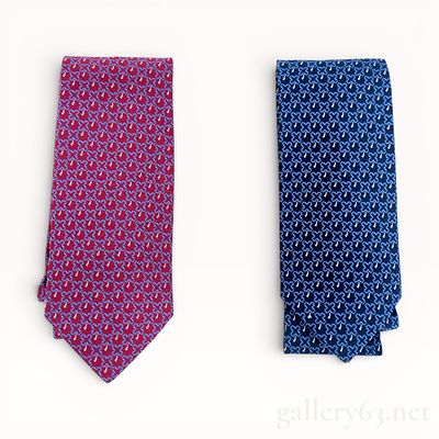 Herm&egrave;s All-Over Clover Silk Tie Set of Two Red & Blue. Authentic Herm&egrave;s tie set featuring two 