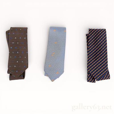 Herm&egrave;s All-Over Pattern Silk Tie Set of Three. Authentic Herm&egrave;s tie set featuring three silk 