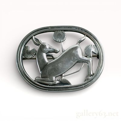 Vintage Georg Jensen Kneeling Deer Brooch No. 256 by Arno Malinowski in Sterling Silver. Vintage 