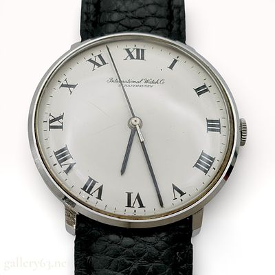 Vintage IWC Schaffhausen Manual Watch 33mm 2187242. Authentic vintage IWC Schaffhausen 