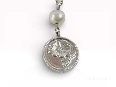 Tiffany & Co. Sterling Silver Hibiscus Rose Pendant Necklace with Cultured Pearl. Sterling 