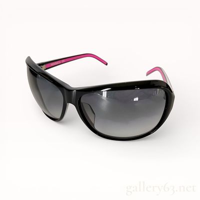 Max&Co. Sunglasses With Case. Authentic Max&amp;Co. Sunglasses. Black molded frame, having 