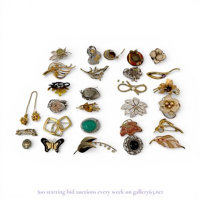 Group of 28 Gold-Tone and Silver Brooch Set. Brooch grouping with multiple individual brooches 