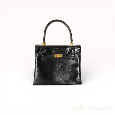 JRA Black Lizard Leather Top Handle Handbag Featuring Gold-Tone Turn-Lock Hardware. JRA black 