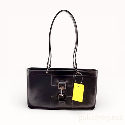 Gucci Jackie 002 Leather Shoulder Bag With Silver Hardware. Authentic Gucci Jackie 002 shoulder 