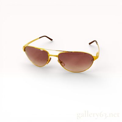 Cartier Gold-rimmed Sunglasses with box. Authentic Cartier Love/Must sunglasses with gold-tone 