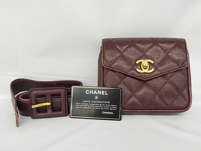 CHANEL Bordeaux Caviar Leather Waist Bag, 2-Series 2250000702338. Brand: CHANEL 
Material: 