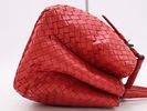 Bottega Veneta Red Intrecciato Leather Handbag. Authentic Bottega Veneta Handbag in red Image - 5