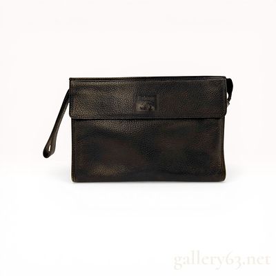 Vintage Burberrys Black Pebbled Leather Clutch Bag. Burberrys black pebbled leather clutch bag. 
