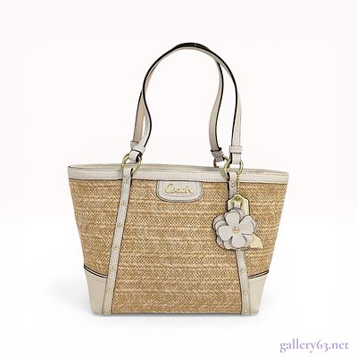Coach Bleecker Straw Tote Bag Model F22201. Coach Bleecker straw tote bag, manufactured in 