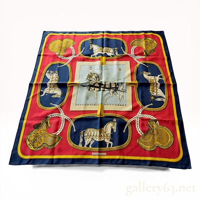 Hermes Grand Apparat Silk Carre 90 Scarf. Herm&egrave;s silk scarf in the Grand Apparat pattern 
