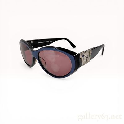 Yves Saint Laurent Vintage Oval Sunglasses Model 31-7505. Vintage Yves Saint Laurent oval 