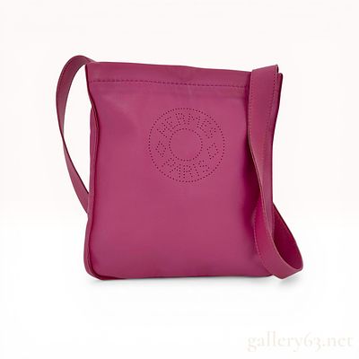 Hermes Clou de Selle Fuchsia Lambskin Crossbody Bag. Hermes Clou de Selle crossbody bag in 