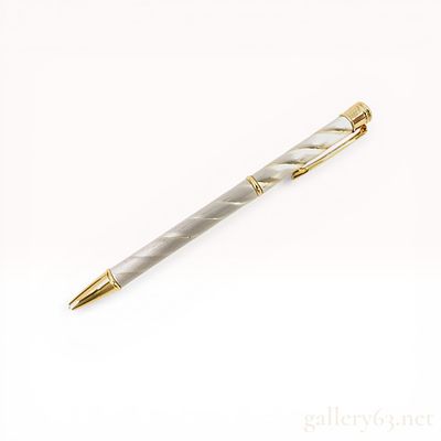Mikimoto International Spiral Motif Ballpoint Pen with Pearl Cabochon. Mikimoto International 