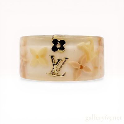 Louis Vuitton Monogram Inclusion Resin Band Ring. Louis Vuitton resin band ring from the 