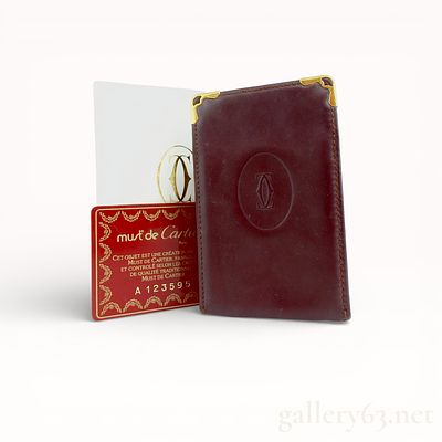 Cartier Mastline Case and Other Accessories. Authentic Cartier-branded rectangular case and 