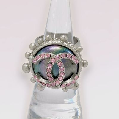 Chanel b46 Cocomark Rhinestone Ring sz 6.5. Authentic vintage Chanel b46 Cocomark Rhinestone 