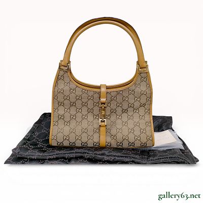 Gucci Jackie Bardot GG Supreme Canvas Shoulder Bag, Tan Leather. This Gucci Jackie Bardot 