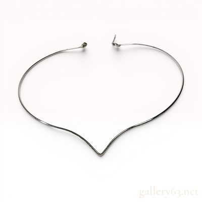 Silver-Tone Metal V-Shape Neckwire Collar Necklace. Modern V-shape neckwire collar necklace in 