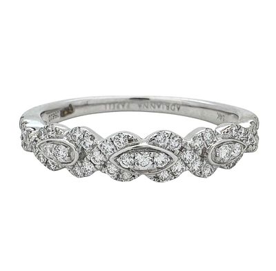 A 14K white gold ring set with 0.30ct of white diamonds. The ring is stamped 14K and its total