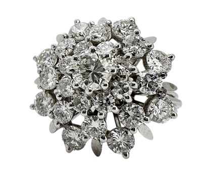 טבעת זהב 18K יוקרתית גדולה ומרשימה המשובצת 2.50 קרט יהלומים לבנים טבעיים, הטבעת מלווה בתעודה 