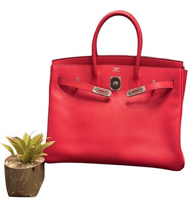 HERMES BIRKIN 
תיק HERMES בירקין 35 רוז' עור אפסום עם אלמטים פלדיום #A, במצב מצוין. 
תיק 