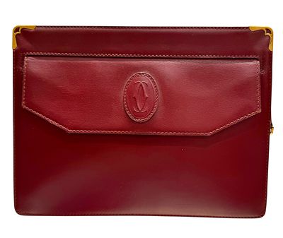 Cartier 
תיק קלאץ' מעור לנשים בצבע בורדו בורדו של Must De Cartier Paris 
גודל: 
25 