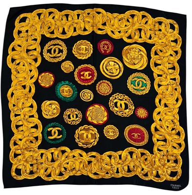 Chanel 
צעיף משי וינטג' נדיר של מותג האופנה Chanel, במצב מצויין 
מידות: 98X98 ס"מ 
הפריט עבר 