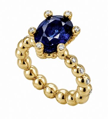 Certified 3.62ct Vintage 18K Gold Sapphire and Diamond Ring
. טבעת וינטג' זהב 18 קראט משובצת 