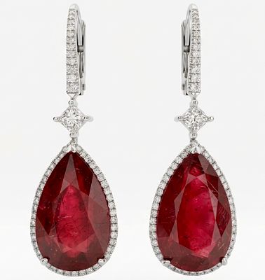 Magnificent 29.70 Carat Ruby and Diamond Earrings in 18K White Gold. עגילי 29.70 קרט רובי 