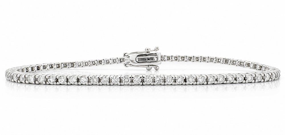 1.69ct Natural Diamonds 14K Gold Elegant Tennis Bracelet
. A classic and luxurious 14K gold 