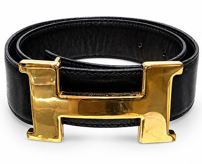 Vintage Herm&egrave;s Style Black Leather Belt with Large Gold-Tone H Buckle
. An elegant vintage-style 