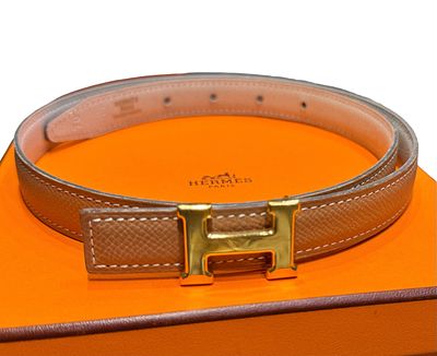 Herm&egrave;s Constance Leather Belt. An elegant and timeless Herm&egrave;s Constance belt, crafted from 