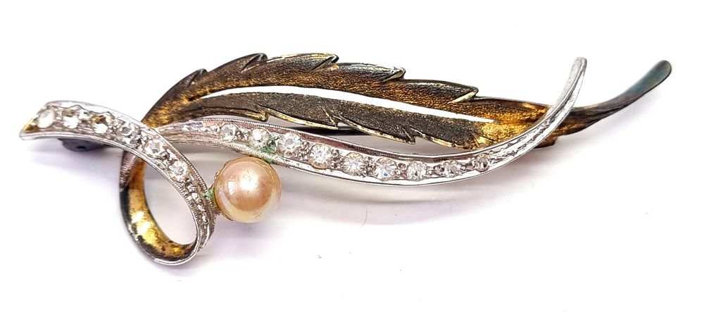 סיכת כסף, וינטג', גדולה ואיכותית מאוד. 
מידות מקסימליות כ- 19x64 מ"מ 
משקל: 6.1 גרם