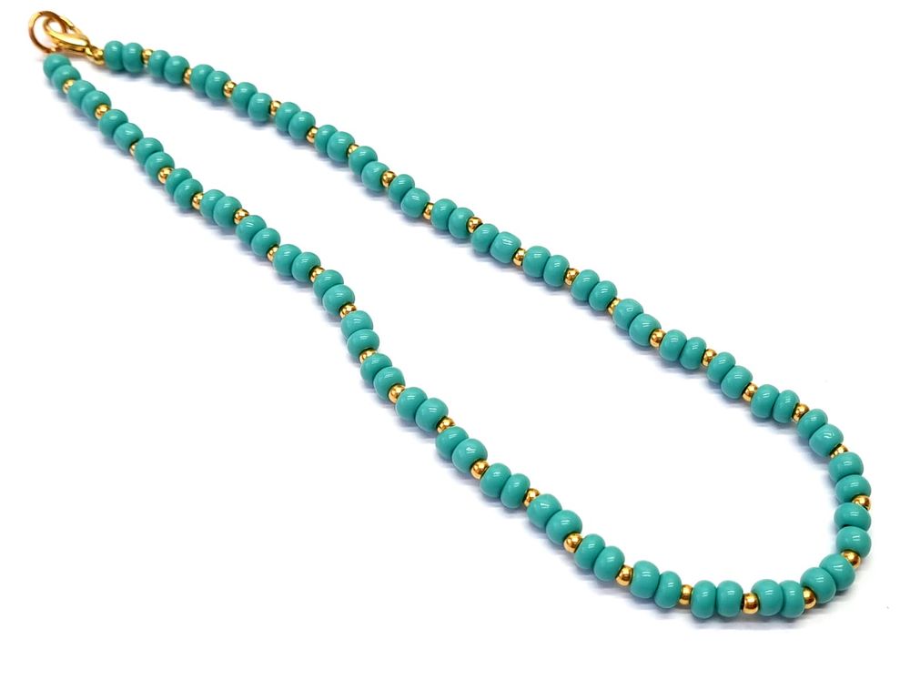 מחרוזת אופנה חדשה לחלוטין עשויה בעבודת יד אומנותית בסגנון וינטג'. איכות מעולה. 
אורך מקסימלי כ- 