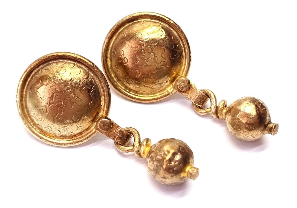 יוסי הררי
. זוג עגילי כסף מצופים זהב, וינטג', שלא היו בשימוש מעולם. 
עשויים בעבודת יד ישנה 