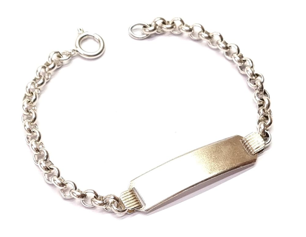 צמיד / גורמט כסף, וינטג', לגבר. חדש לחלוטין, לא היה בשימוש מעולם. יפה וקלאסי. חתום. 
משקל: 11.2 