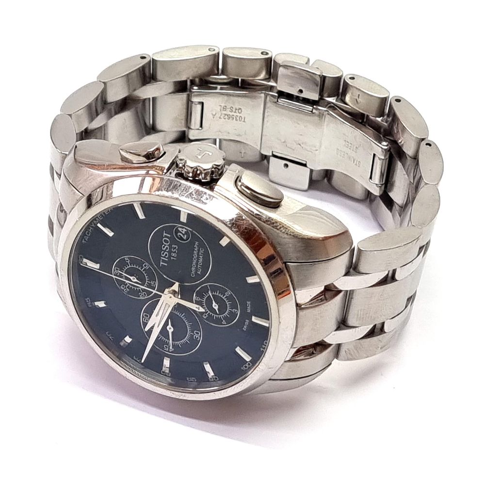 טיסו - TISSOT
. שעון איכותי מאוד מסוג טיסו 1853, מנגנון אוטומטי כרונו. 
שעון מסיבי מאוד. שמור 