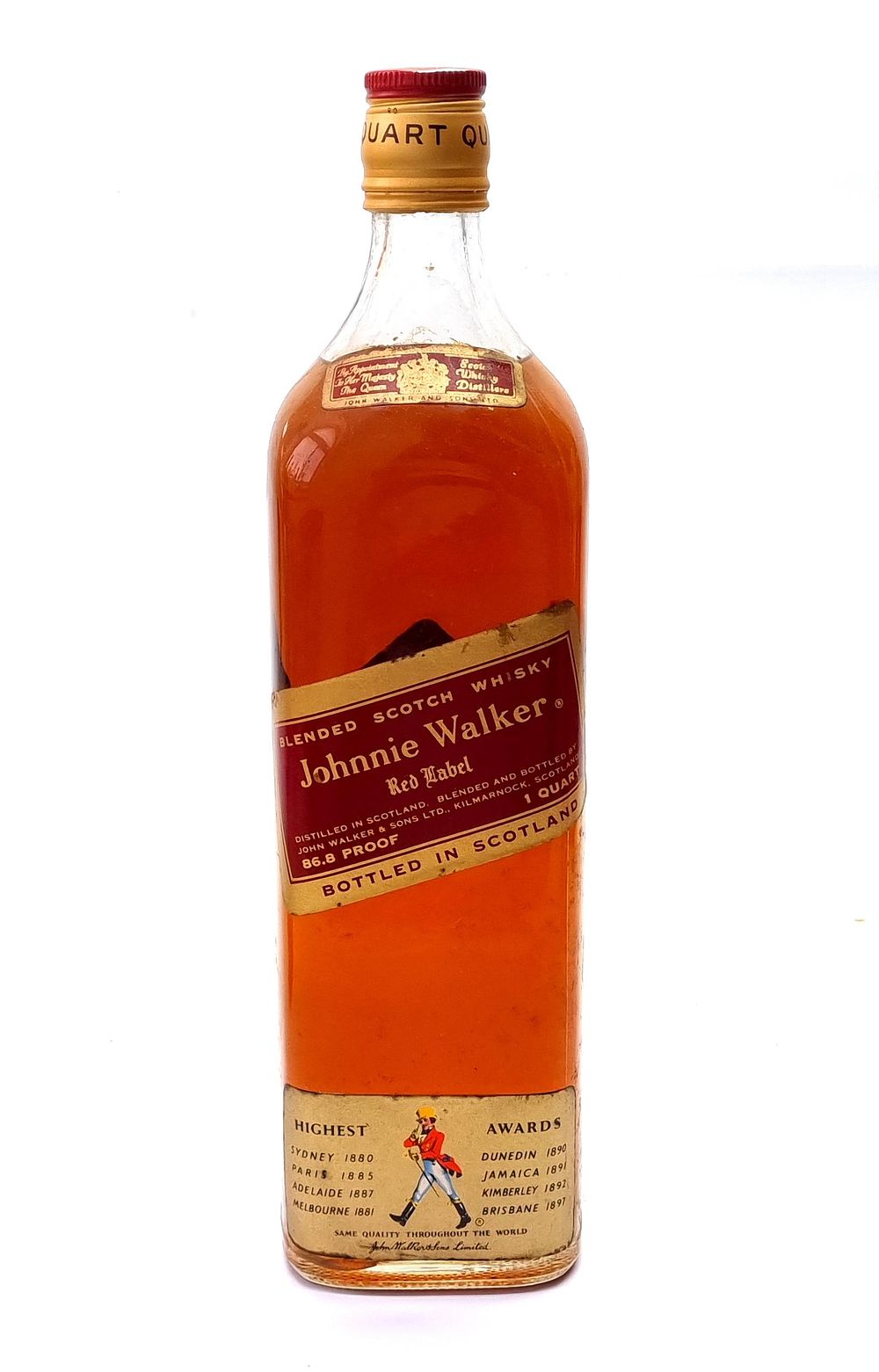 Johnnie Walker Red Label 
. בקבוק משקה אלכוהולי וינטג', ישן. סגור הרמטי. 
לא ידוע לנו האם המוצר 