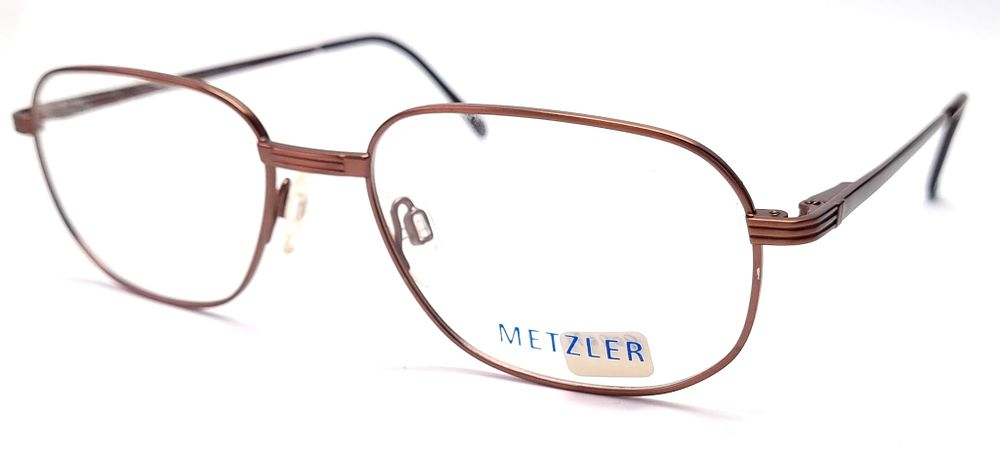 Metzler - Germany
. מסגרת איכותית ויוקרתית למשקפי ראיה. מסגרת וינטג', חדשה לחלוטין שהגיעה מחנות 