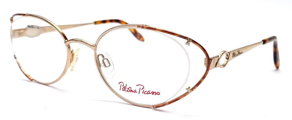 Paloma Picasso - Germany
. מסגרת איכותית ויוקרתית למשקפי ראיה. מסגרת וינטג', חדשה לחלוטין שהגיעה 