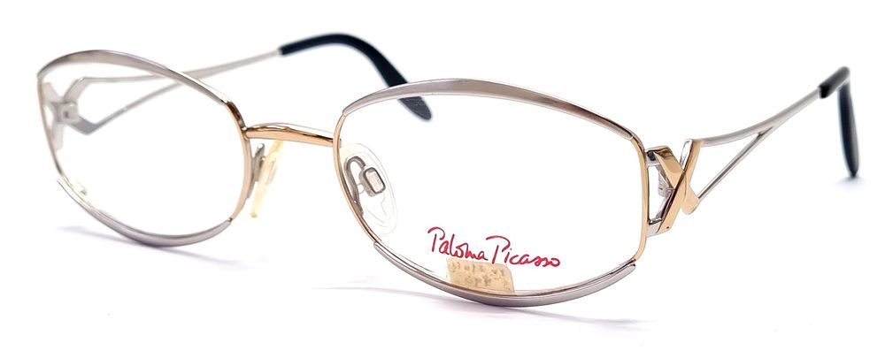 Paloma Picasso - Germany
. מסגרת איכותית ויוקרתית למשקפי ראיה. מסגרת וינטג', חדשה לחלוטין שהגיעה 