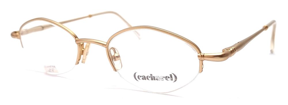 Cacharel - France
. מסגרת איכותית ויוקרתית למשקפי ראיה (מסגרת קטנה). מסגרת וינטג', חדשה לחלוטין 